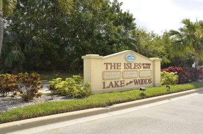 Lake in the Woods sign